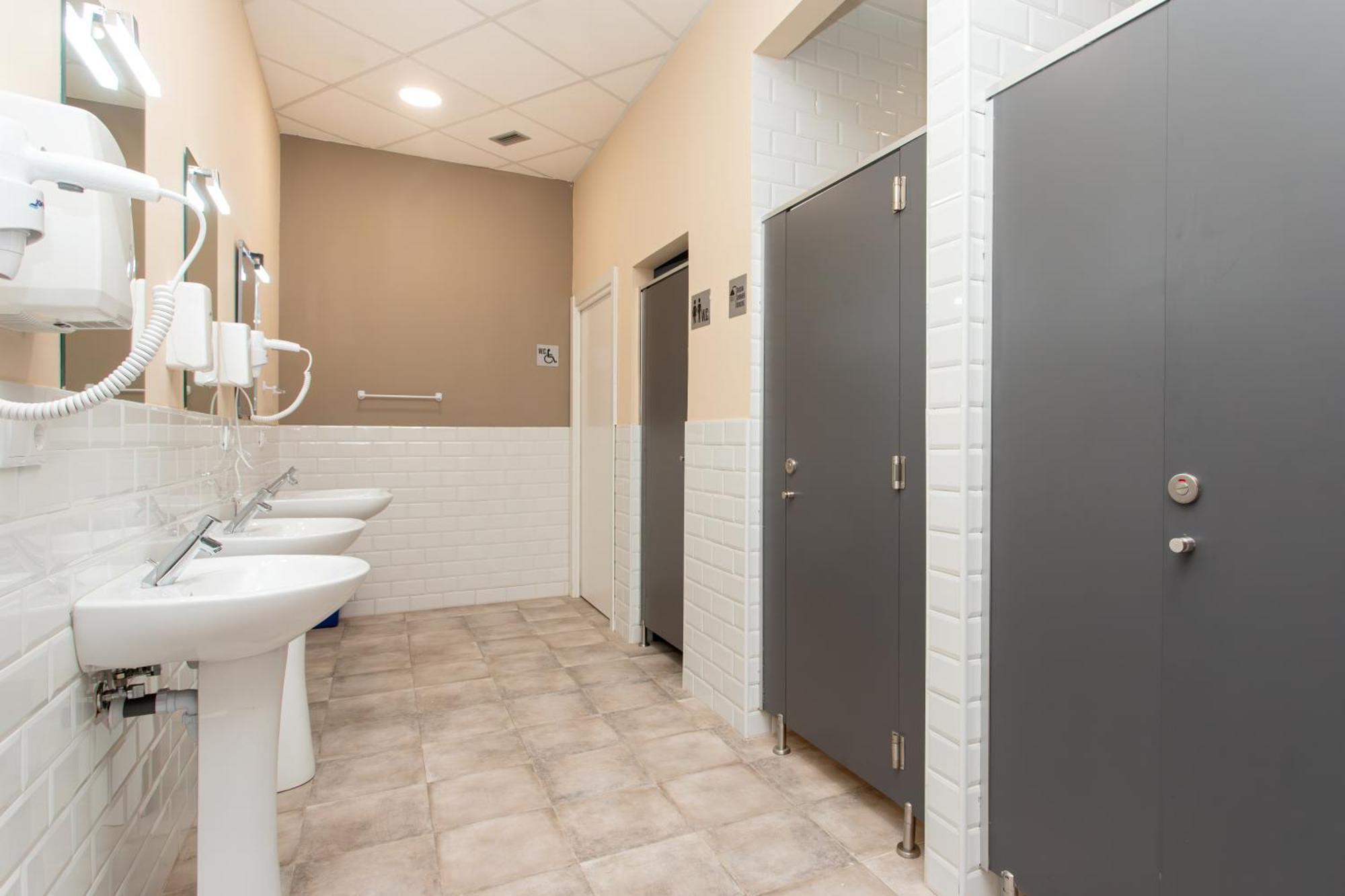 Albergue Hostel 라네스 외부 사진
