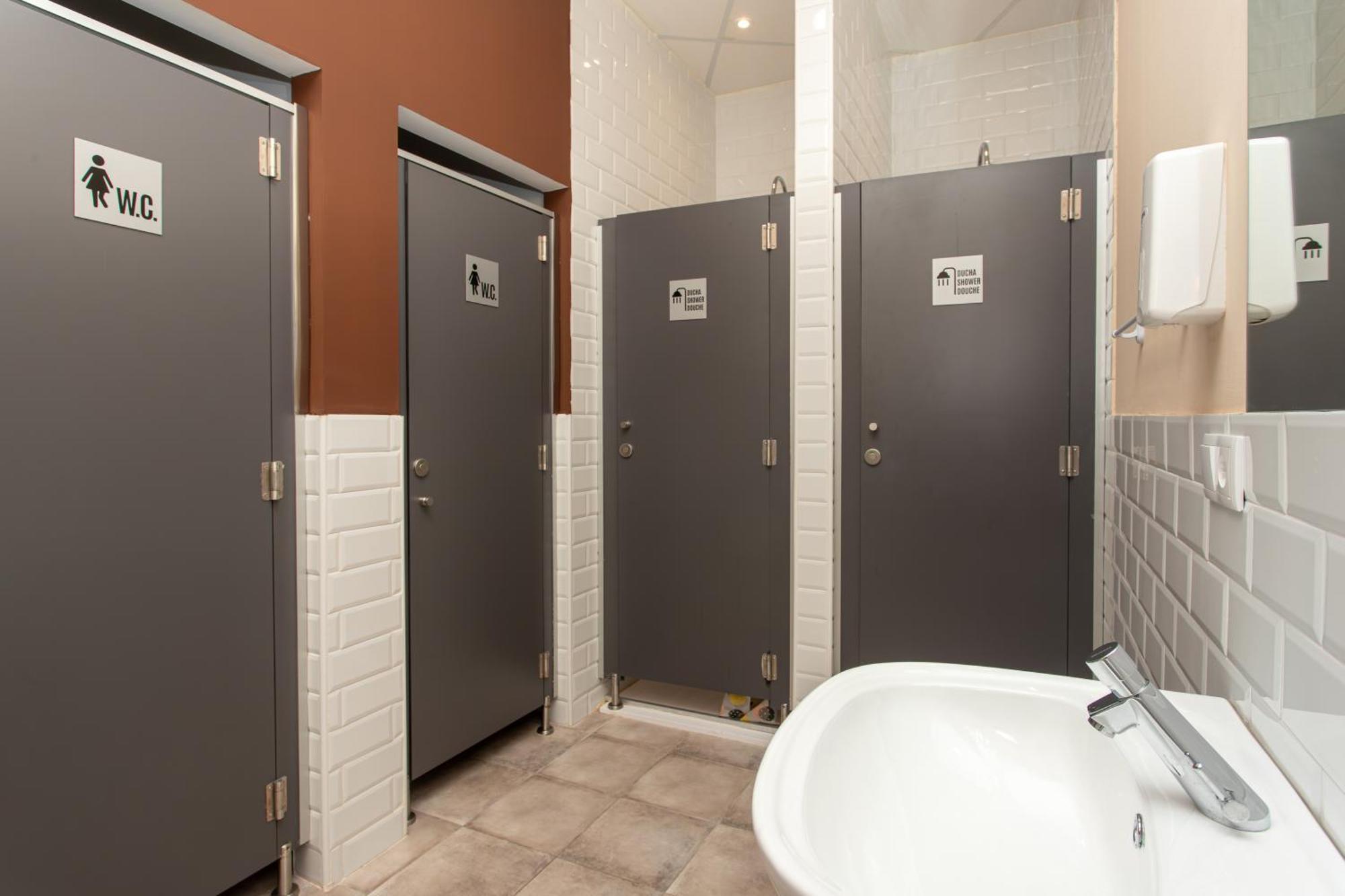 Albergue Hostel 라네스 외부 사진